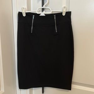 NWT Fabletics Leslie Pencil Skirt